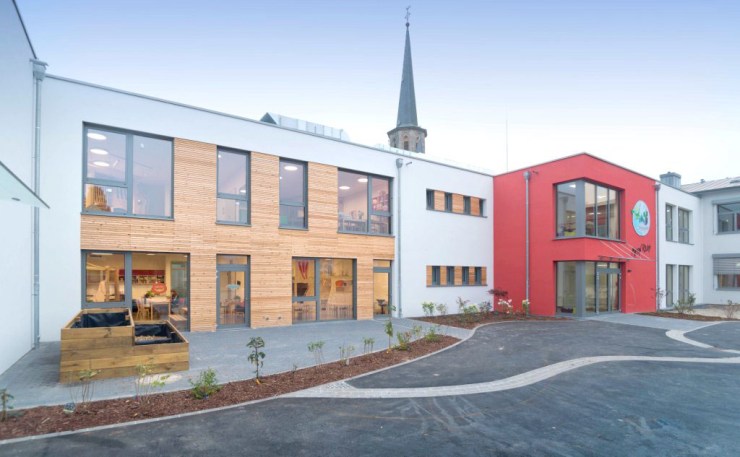 roeser-kita-luxembourg_mos8051_bear